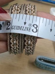 Silver Tone Bangle Set