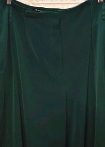 Van Heusen Pleated Green 3/4 Pants