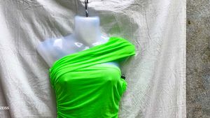 DAMN GORGEOUS RUCHED BODYCON