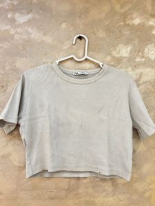 Greyish Casual Crop Top