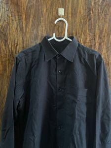 42/L Men Cotton Black Shirt