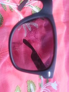 A New Black Party Wear Glasses