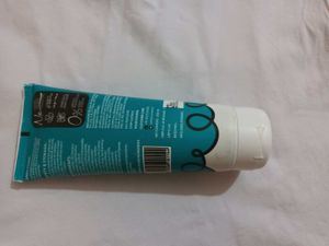 Curlvana Moisture-Lock Curl-Styling Leave-In Cream