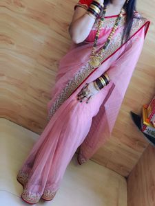 Elegant Peach Saree With Blouse
