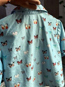 Butterfly top