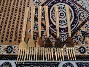 Golden Cuttery Set 28 Pieces