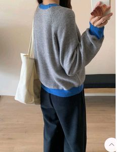 Stylish Grey Knit Sweater Top - M/L