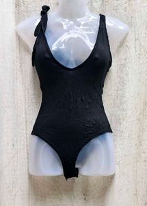 10277. Black Bodysuit