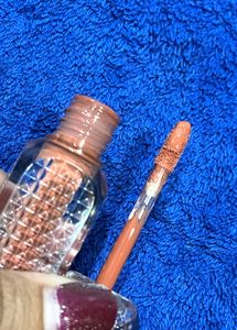 Gloss Glow Lipstick Shade : My Choice