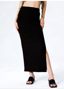 Pencil Skirt With Slide Slit