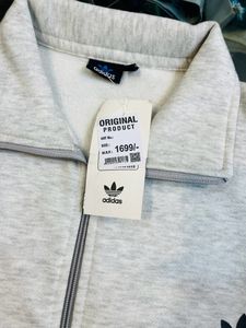 Addidas Track Suit Size -MEDIUM