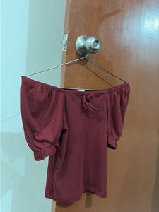 Burgundy Puff Sleeve Top