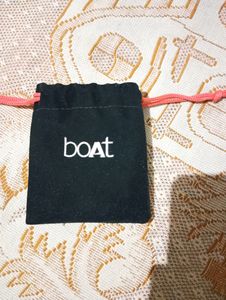 Boat Bassheads 225 Earphone with Earphone bag and accessories