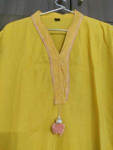 Mustard Yellow Kurta Pant Set With Hand Embroidery