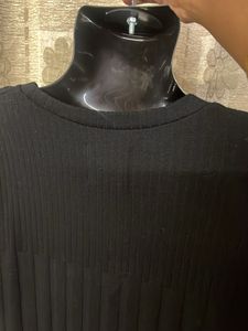 Elegant Black Midi Dress