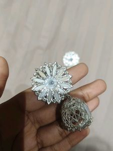 White Jhumka/Earrings