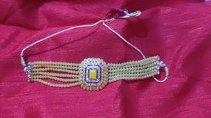 Beautiful Yellow Necklace With Earrings