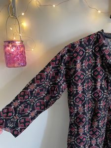 Beautiful Kurta For Women - Size S