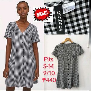 H&amp;M CLEARANCE SALE (Checked dress)