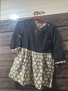 Girls Black & Gold Dress
