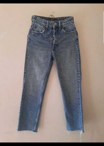 Zara High-Waisted Jeans