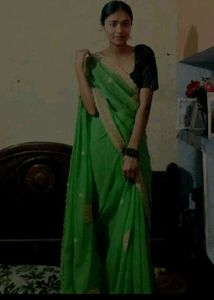 Wedding Wear Saree With Blouse Available