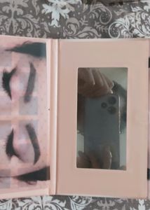 Eye Shadow
