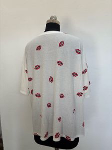 White Lips Print T-Shirt