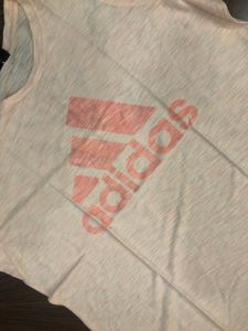 Adidas Peach Women&#39;s Graphic T-Shirt