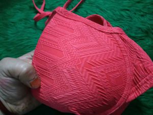 Bikini bra32,34 D🎀