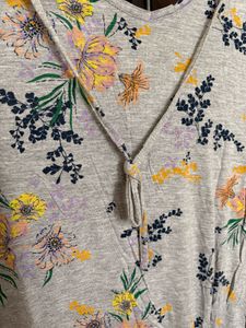 Promod Floral Print V-Neck T-Shirt