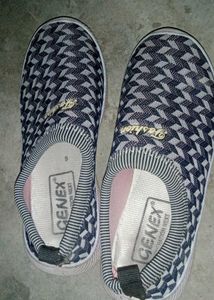 Patterned Slip-On Casual Shoes
