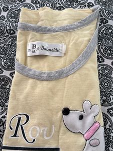 Sleeveless Casual T Shirt Will Fit upto M Size