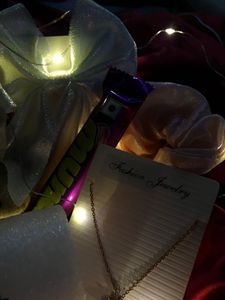 🍓GIFT HAMPER 1 🍓