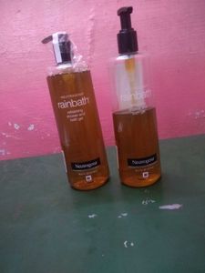 Neutrogena Rain Bath Refreshing Shower Gel