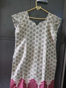 Green Floral Kurta With Free Gift
