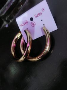 gold hoops