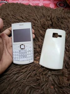 Nokia X2