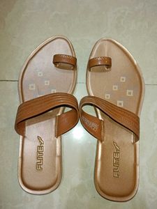 Flite Toe Ring  Flat Sandel