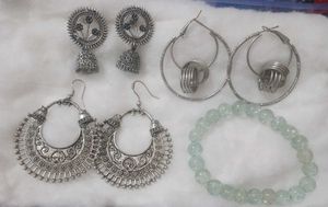 3 jodi earrings & 1 Bracelet