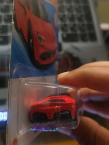 HOTWHEELS FERRARI SF 90
