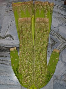 New Festive Offer Premium Beautiful Suit Set