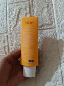 Dot &amp; Key VITAMIN C Sunscreen