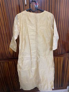 Vishudh kurta set