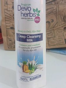Devo Herbs Deep Cleansing Milk