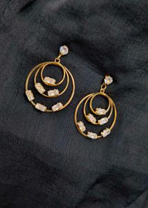 Elegant Circle Earrings
