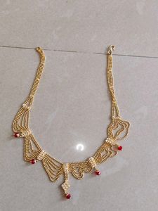 Elegant Gold-tone Necklace