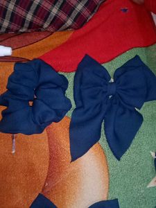 Navy Bow &amp; Scrunchie Set 4