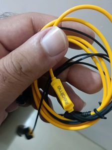 New Realme Super Sound Earphone