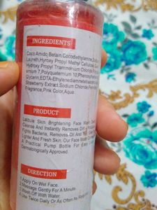 Facewash Of Strawberry Flavour